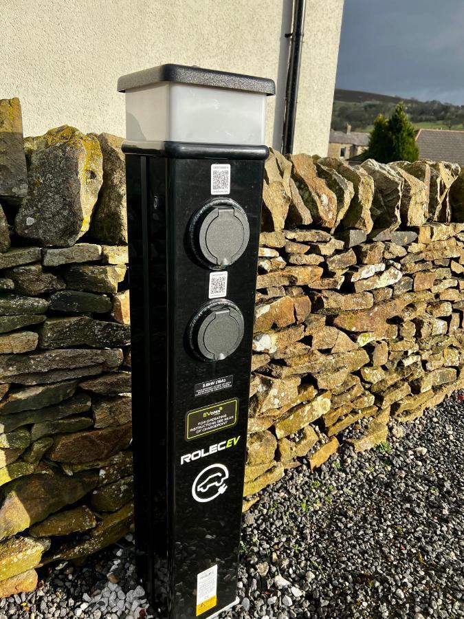 The Craven Heifer Inn Kelbrook Exteriér fotografie
