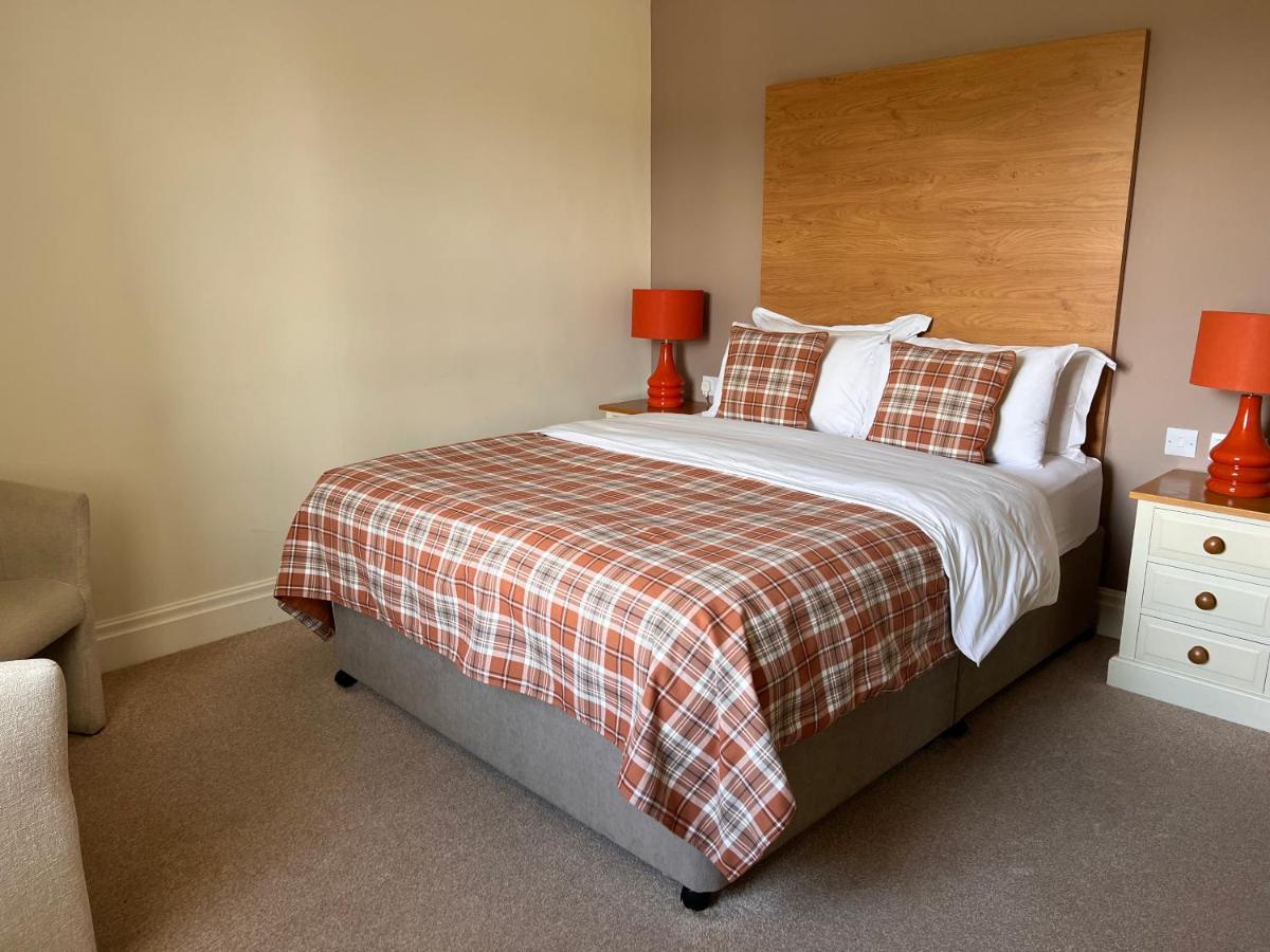 The Craven Heifer Inn Kelbrook Exteriér fotografie