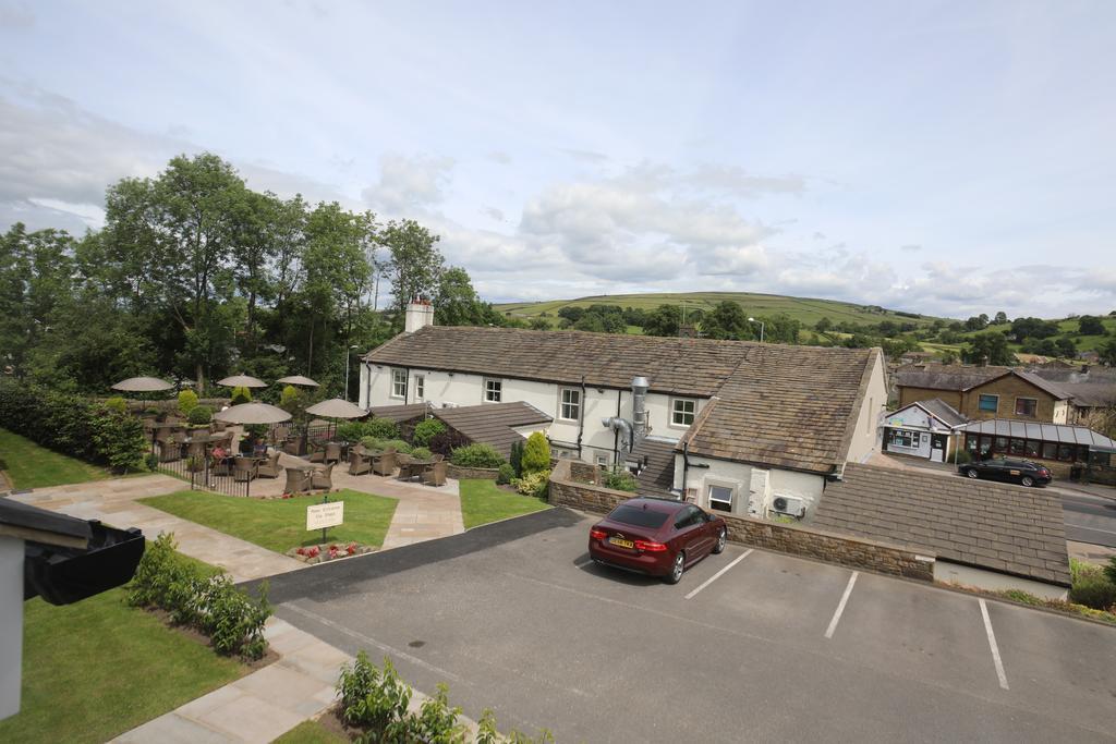 The Craven Heifer Inn Kelbrook Exteriér fotografie