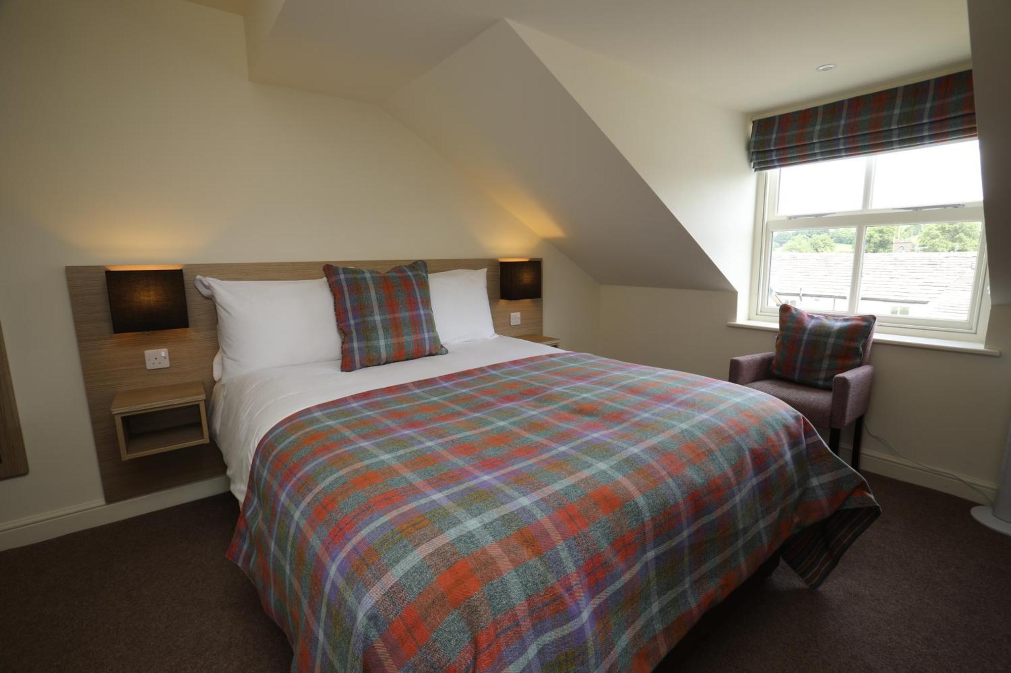 The Craven Heifer Inn Kelbrook Exteriér fotografie