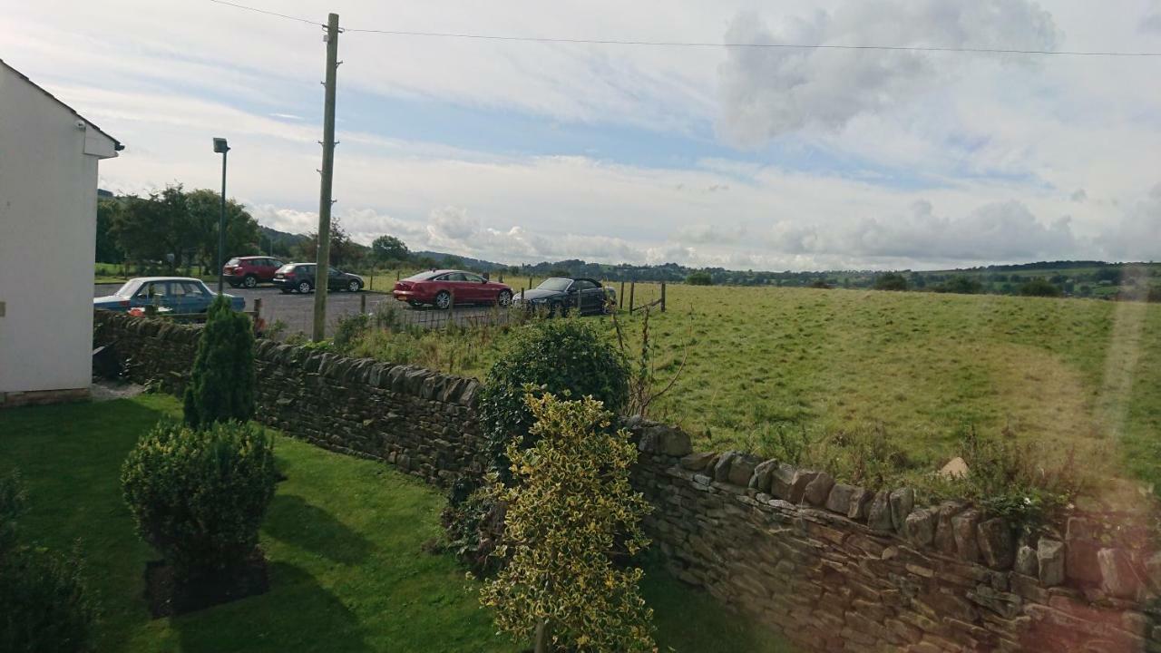 The Craven Heifer Inn Kelbrook Exteriér fotografie